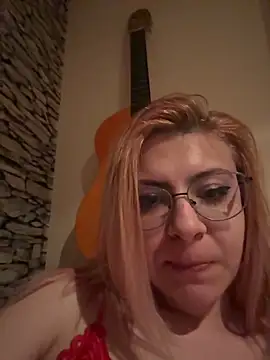 KittieHallo online show from February 2025 03:37:02 PM