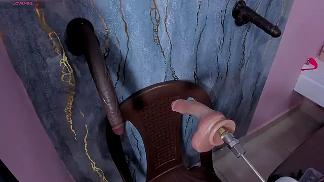 Snapshot of honey_sofii_ chatting on October 2025 12:39:01 PM honey sofii online show from October 2025 12:39:01 PM