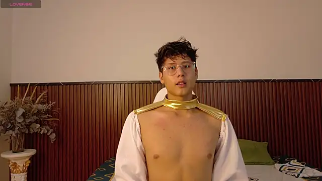 Snapshot of Raiden__Boy chatting on February 2025 09:46:01 PM Raiden Boy online show from February 2025 09:46:01 PM