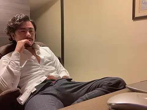 masato1115aa online show from February 2026 12:31:01 PM