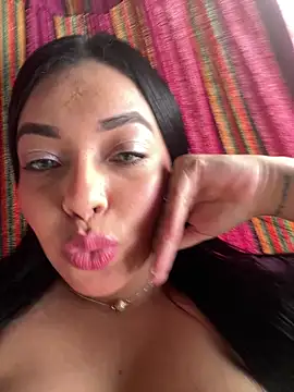 Snapshot of _SARA_69 chatting on February 2026 12:17:01 PM SARA 69 online show from February 2026 12:17:01 PM