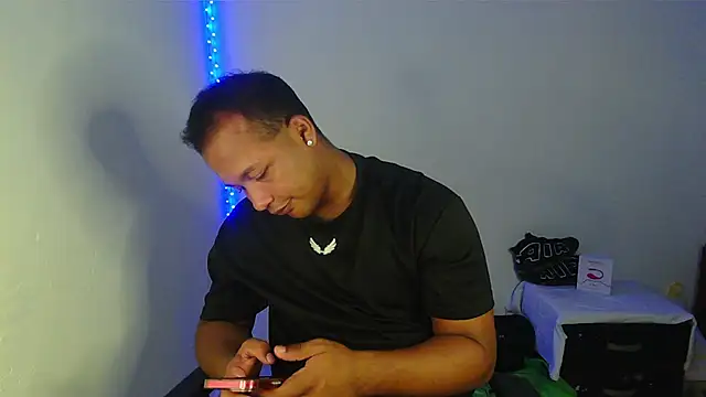 Gooss cum online show from January 2026 05:22:02 AM