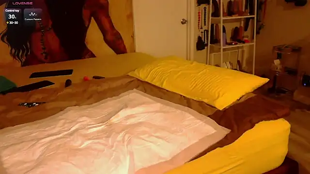 Snapshot of Queenanitadix chatting on March 2025 12:56:02 PM Queenanitadix online show from March 2025 12:56:02 PM