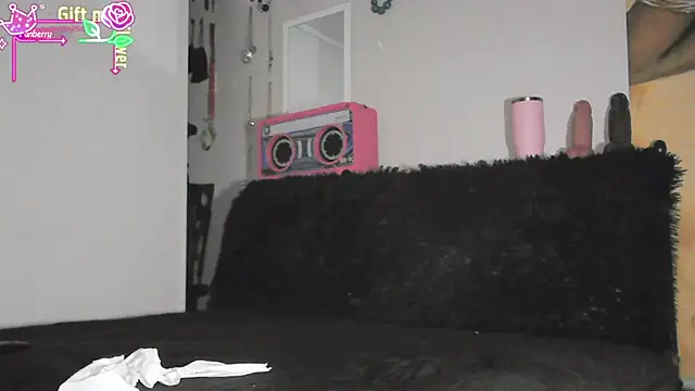 Queenanitadix online show from May 2026 11:49:01 AM