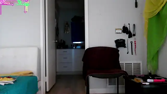 Queenanitadix online show from June 2026 03:49:02 PM