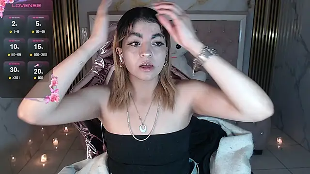 lili conor s online show from September 2025 03:40:01 AM