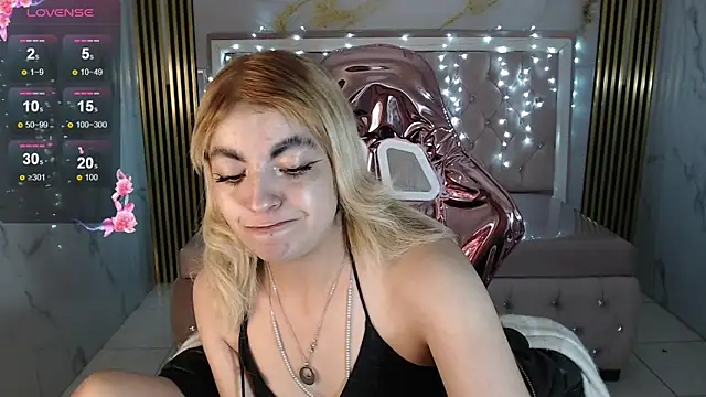 lili conor s online show from September 2025 03:10:01 AM