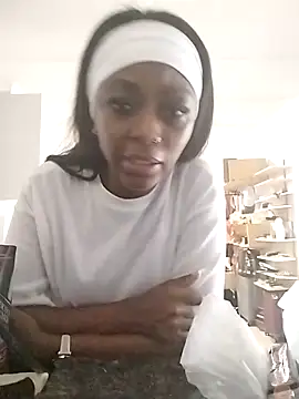 xxTatiannaxx online show from May 2026 02:21:02 PM