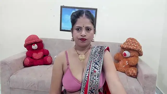 Snapshot of leahgotiii chatting on September 2025 03:39:02 AM leahgotiii online show from September 2025 03:39:02 AM