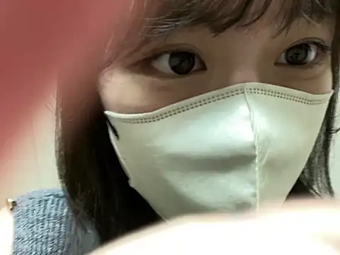 Snapshot of Kamichaan7 chatting on December 2025 05:19:02 PM Kamichaan7 online show from December 2025 05:19:02 PM