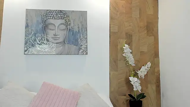 Lucia Brown  online show from June 2026 03:13:02 AM