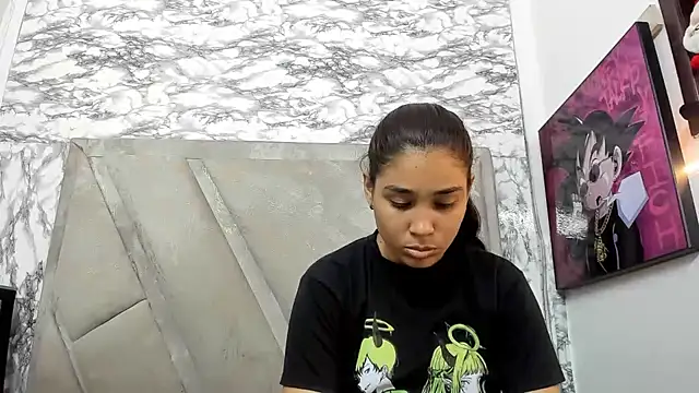 ElizaAndQuisha online show from September 2025 01:05:01 PM