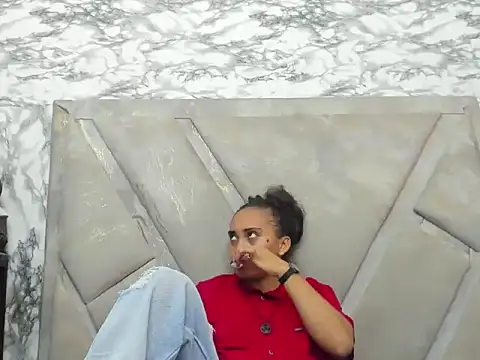 ElizaAndQuisha online show from October 2025 01:09:02 PM