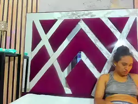 ElizaAndQuisha online show from October 2025 01:12:01 PM