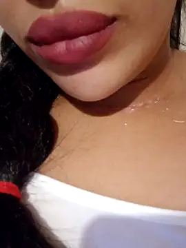 Sexlove1xo online show from November 2025 02:34:02 AM