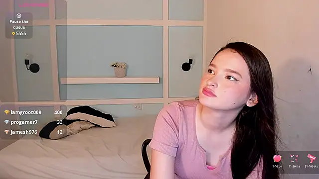 Snapshot of JasmineBella0 chatting on February 2025 05:53:02 PM JasmineBella0 online show from February 2025 05:53:02 PM