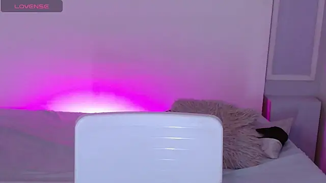 Snapshot of JasmineBella0 chatting on March 2025 02:04:01 AM JasmineBella0 online show from March 2025 02:04:01 AM