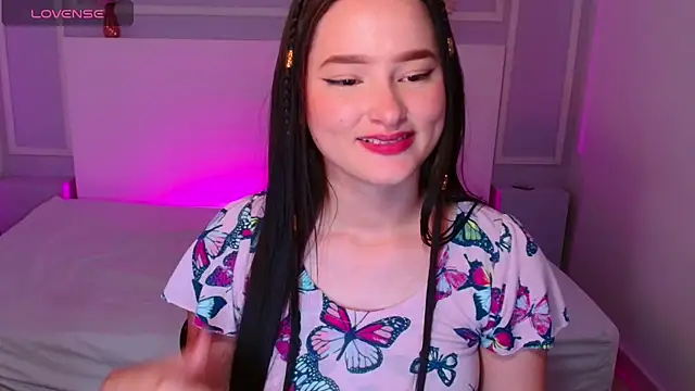 Snapshot of JasmineBella0 chatting on March 2025 05:01:01 AM JasmineBella0 online show from March 2025 05:01:01 AM