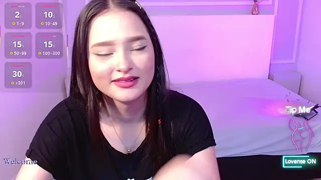 Snapshot of JasmineBella0 chatting on March 2025 06:43:02 PM JasmineBella0 online show from March 2025 06:43:02 PM