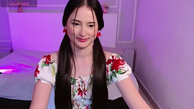 Snapshot of JasmineBella0 chatting on March 2025 02:27:01 AM JasmineBella0 online show from March 2025 02:27:01 AM