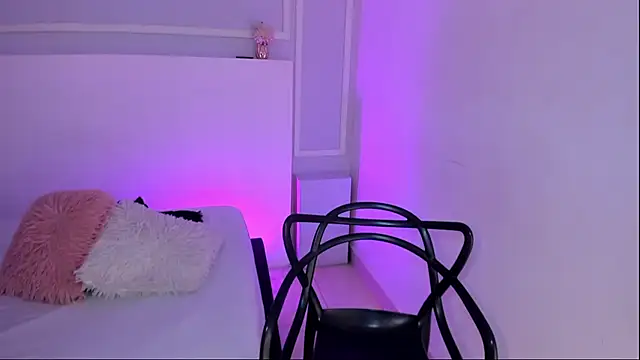 Snapshot of JasmineBella0 chatting on September 2025 08:12:02 PM JasmineBella0 online show from September 2025 08:12:02 PM