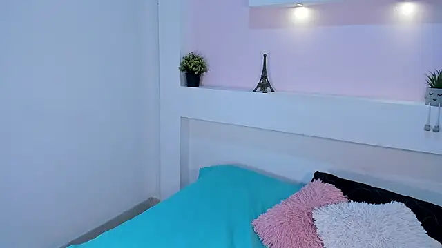 Snapshot of JasmineBella0 chatting on October 2025 07:47:01 PM JasmineBella0 online show from October 2025 07:47:01 PM