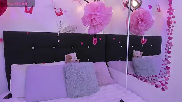 Anniie  Evans online show from March 2026 04:03:01 PM