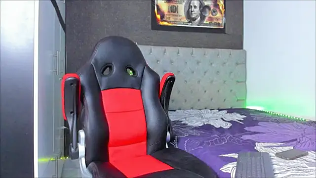 Snapshot of luigi_hot_ chatting on September 2025 03:21:01 AM luigi hot online show from September 2025 03:21:01 AM