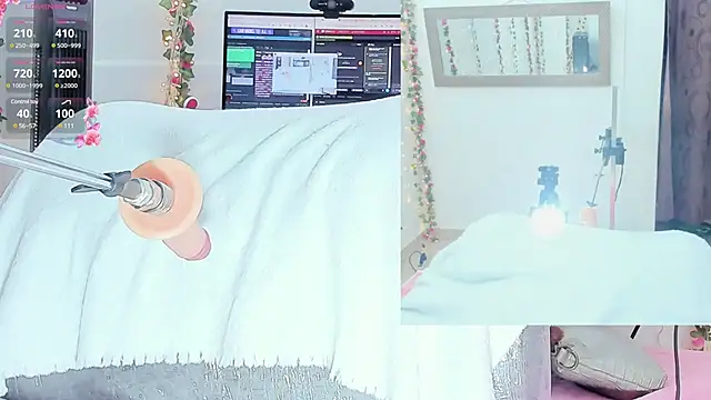 Genesis Love   online show from March 2025 03:56:01 PM