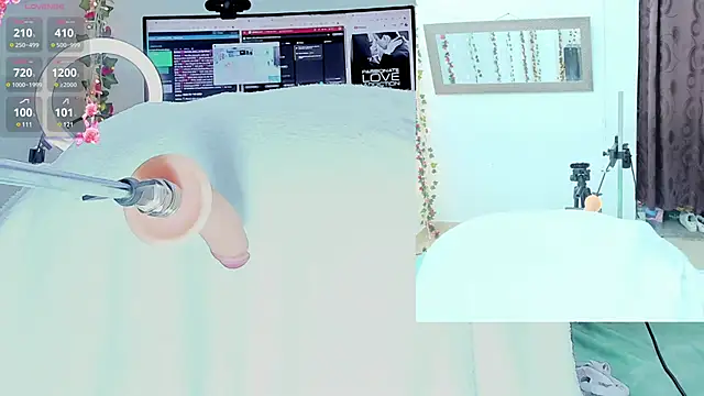 Genesis Love   online show from March 2025 09:23:01 AM