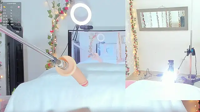 Genesis Love   online show from September 2025 09:32:01 AM