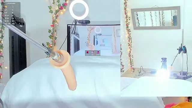 Genesis Love   online show from September 2025 09:22:02 AM