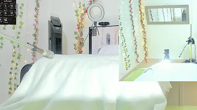 Genesis Love   online show from October 2025 09:23:01 AM