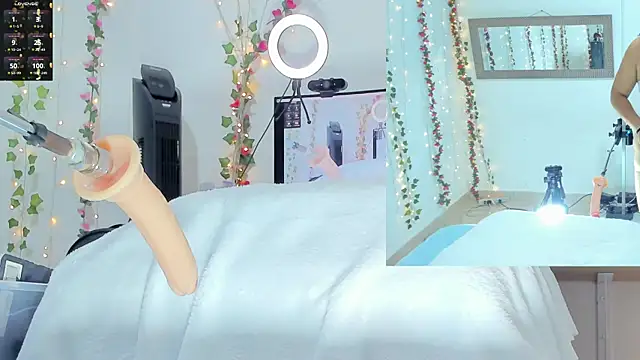 Genesis Love   online show from October 2025 09:32:01 AM