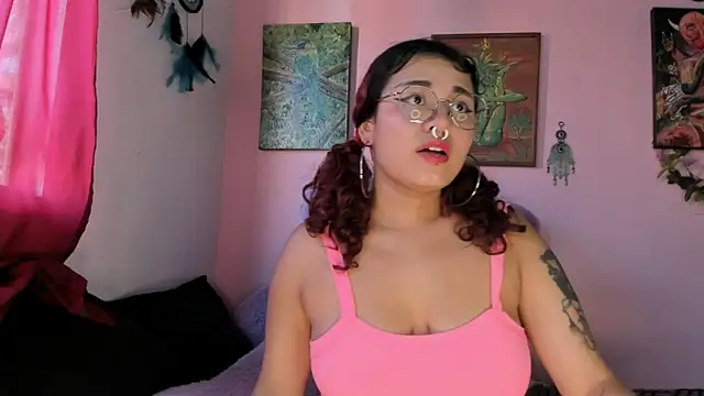 Maddy Jhonsson online show from June 2026 09:47:02 PM