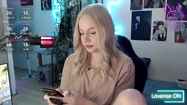 Snapshot of lissallor_ chatting on March 2025 07:15:01 AM lissallor online show from March 2025 07:15:01 AM