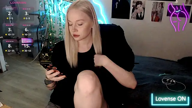 Snapshot of lissallor_ chatting on March 2025 01:23:01 PM lissallor online show from March 2025 01:23:01 PM