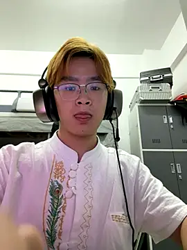 Anson0722 online show from September 2025 01:04:01 PM