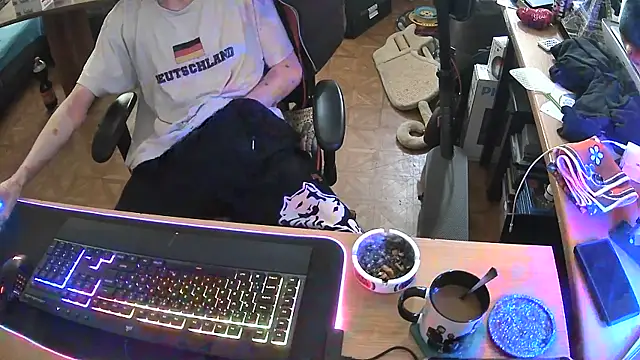 Snapshot of DerGeileLoveboy chatting on March 2026 01:17:01 PM DerGeileLoveboy online show from March 2026 01:17:01 PM