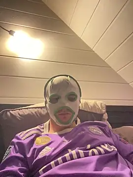 Snapshot of leobarth chatting on March 2026 05:07:01 AM leobarth online show from March 2026 05:07:01 AM