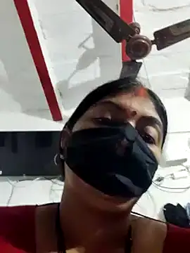 Rubiyaa77 online show from March 2025 05:38:01 PM