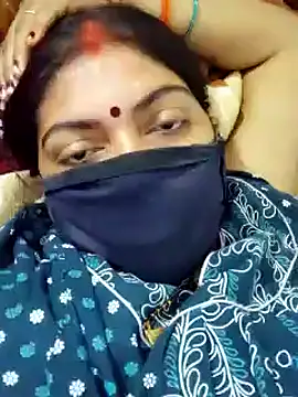 Rubiyaa77 online show from March 2025 05:28:01 PM