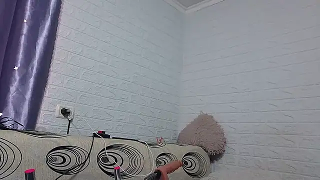Ramona870 online show from May 2026 10:42:01 AM