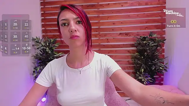 Laura Bonnet  online show from September 2025 04:32:02 PM