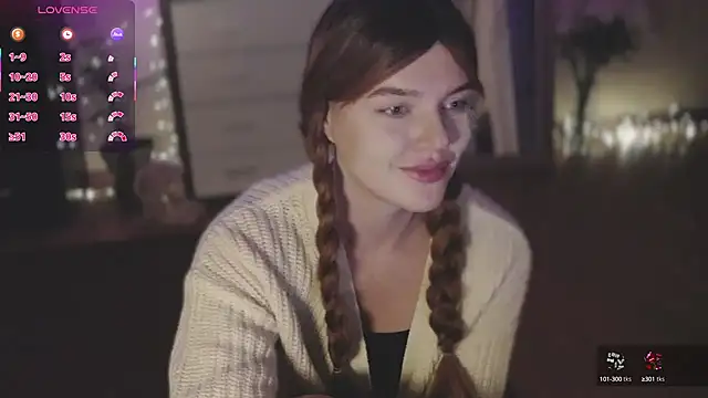 Snapshot of CherryRed_Girl chatting on September 2025 09:41:02 PM CherryRed Girl online show from September 2025 09:41:02 PM