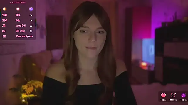 Snapshot of CherryRed_Girl chatting on November 2025 08:35:02 PM CherryRed Girl online show from November 2025 08:35:02 PM