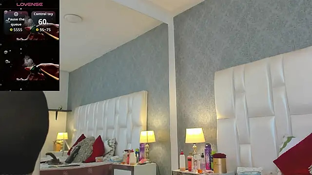 ConnySullivan online show from October 2025 12:00:02 PM