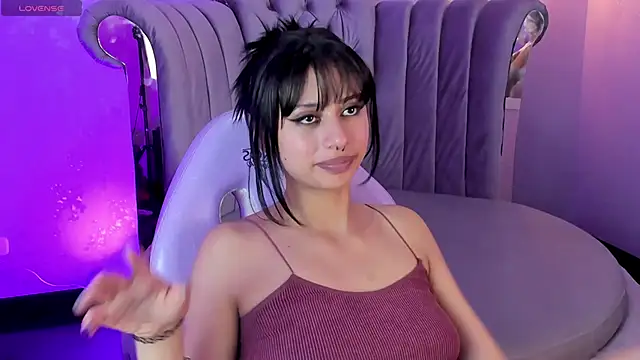 Seren Bleck online show from March 2025 04:24:01 AM