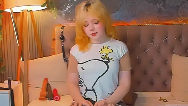 EmilyAngells online show from April 2026 06:07:02 AM