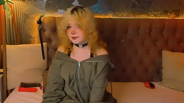 EmilyAngells online show from May 2026 05:59:01 AM